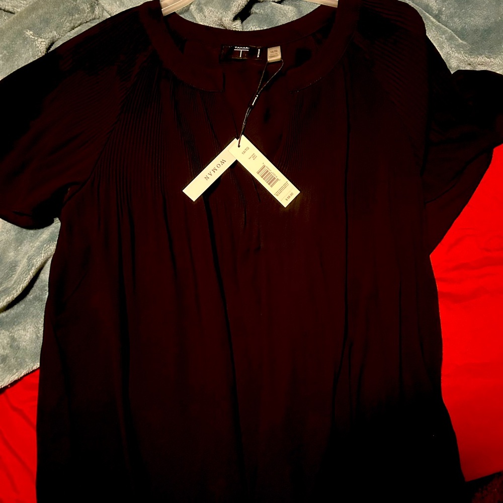 TAHARI